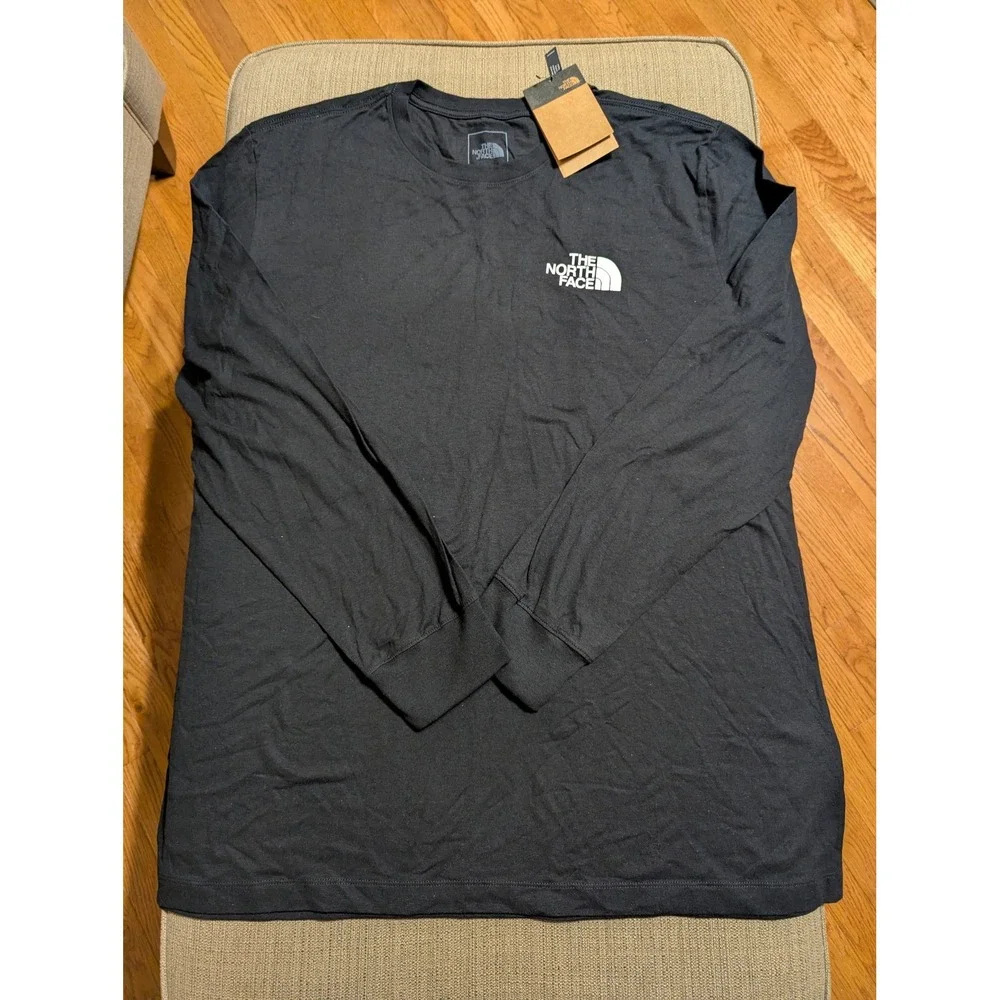 NWT The North Face Mens Large Evolution Throwback Long Sleeve Graphic Tee Black